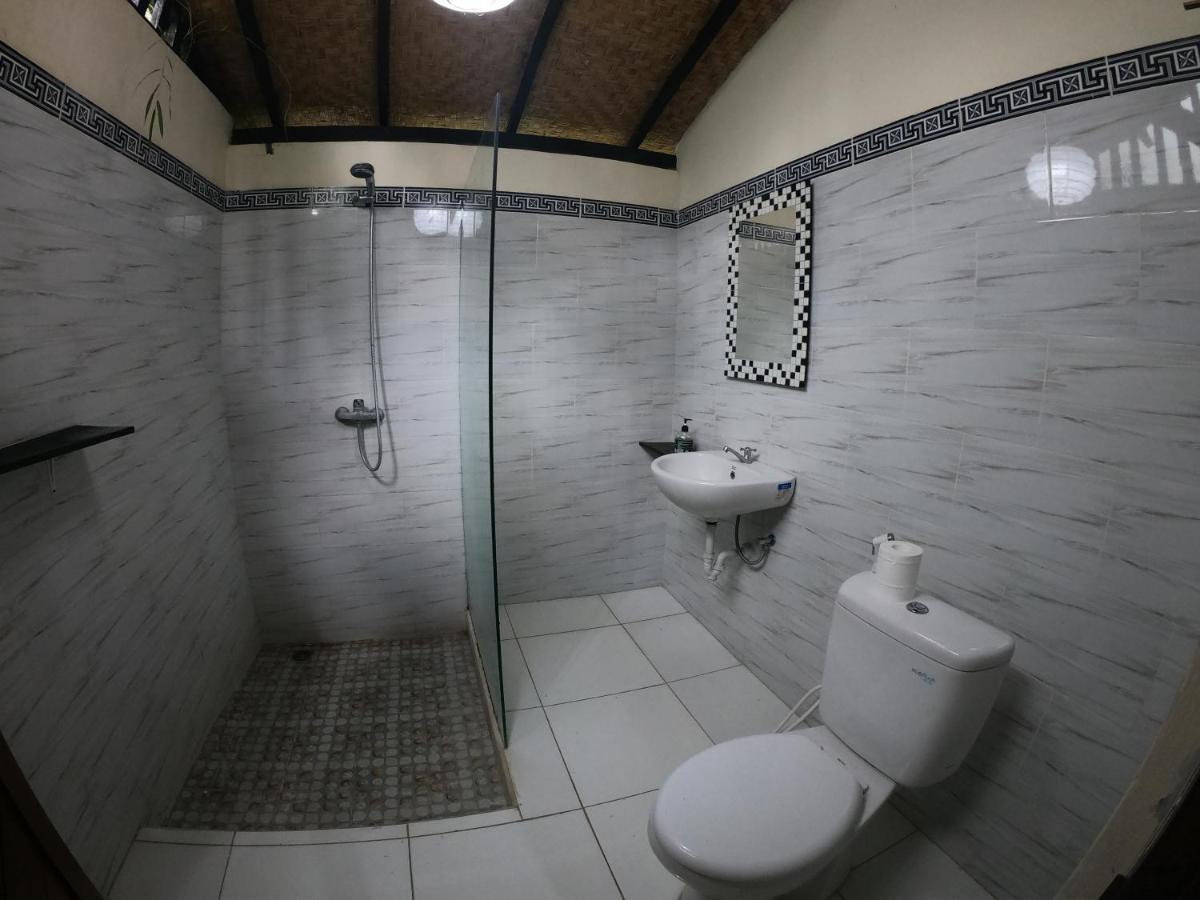 Honey Home Stay Canggu Buitenkant foto