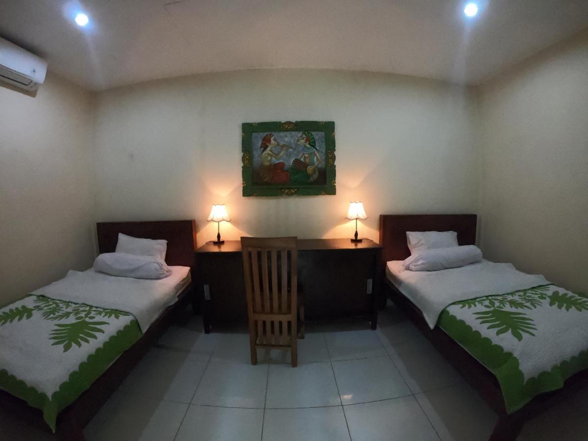Honey Home Stay Canggu Buitenkant foto